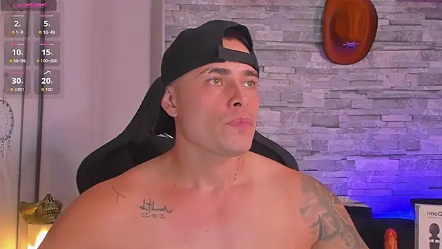 Snapshot of connorsmiith chatting on 11-18-25, 12:16 connorsmiith online show from 11-18-25, 12:16