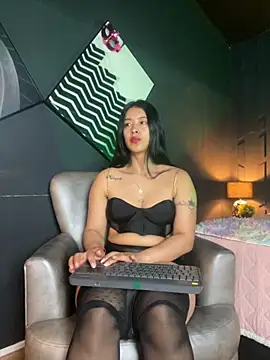 BellaFernandez   online show from 09-21-25, 11:12
