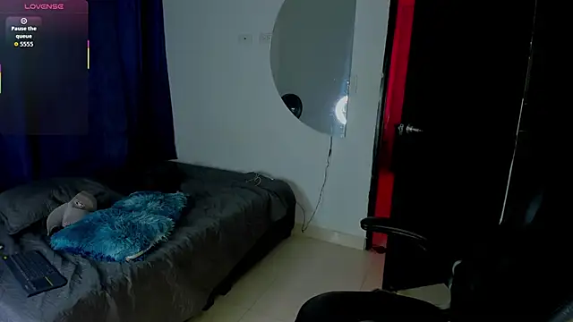 Levi ferrer1 online show from 10-03-25, 06:16