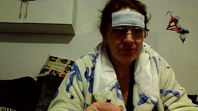 RubyyRosee online show from 01-16-26, 06:17