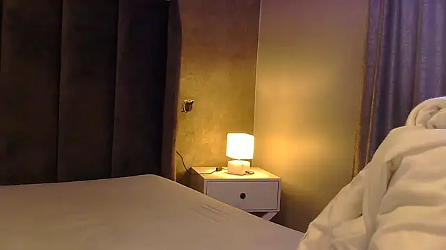 Snapshot of Ivysol chatting on 09-29-25, 07:57 Ivysol online show from 09-29-25, 07:57