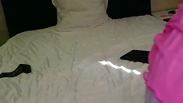 Snapshot of Ivysol chatting on 11-09-25, 05:28 Ivysol online show from 11-09-25, 05:28