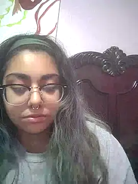 Snapshot of Lovelyrainn chatting on 11-02-25, 12:29 Lovelyrainn online show from 11-02-25, 12:29