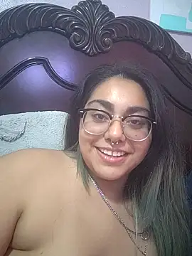 Snapshot of Lovelyrainn chatting on 11-08-25, 11:03 Lovelyrainn online show from 11-08-25, 11:03