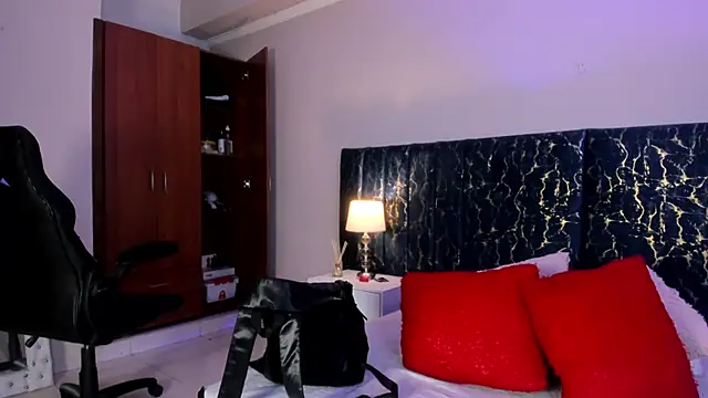 katte landerr online show from 02-25-26, 12:59