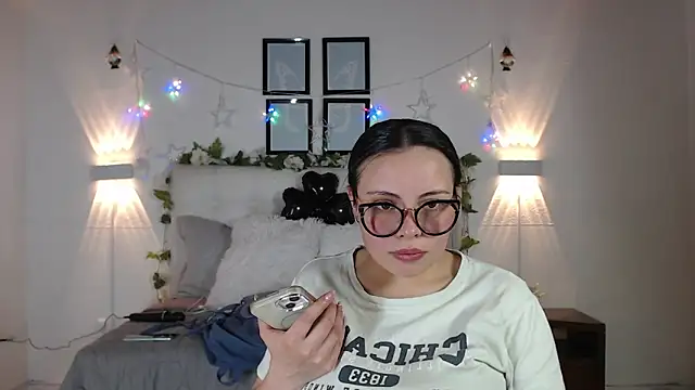 Megan 05  online show from 02-09-26, 05:50