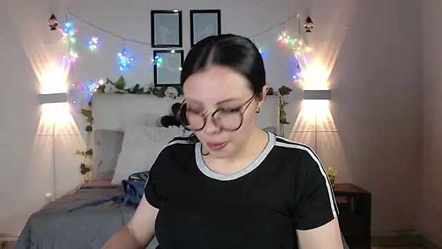 Megan 05  online show from 03-29-26, 07:03