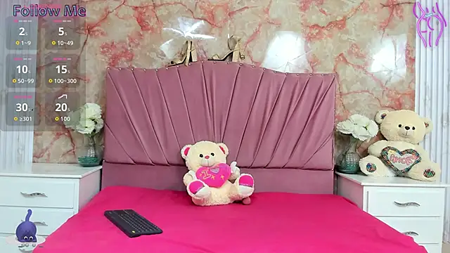 Snapshot of KatySweetas chatting on 09-08-25, 07:35 KatySweetas online show from 09-08-25, 07:35