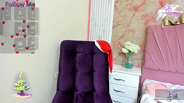 Snapshot of KatySweetas chatting on 12-13-25, 08:25 KatySweetas online show from 12-13-25, 08:25