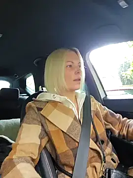 Sunny-Sin online show from 10-10-25, 09:19