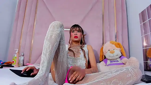 Snapshot of jazmin_waked chatting on 10-18-25, 03:09 jazmin waked online show from 10-18-25, 03:09