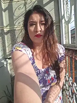 Lady Sofhia online show from 11-11-25, 08:42