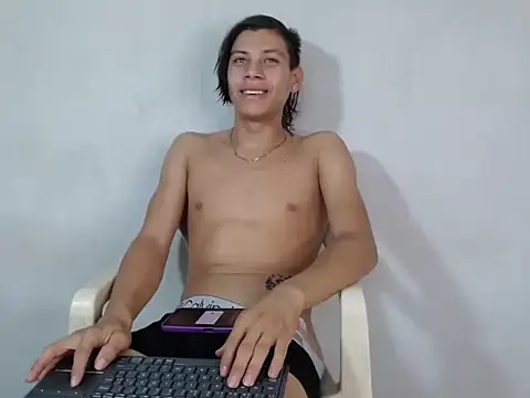 masterbrave420 online show from 11-08-25, 08:40