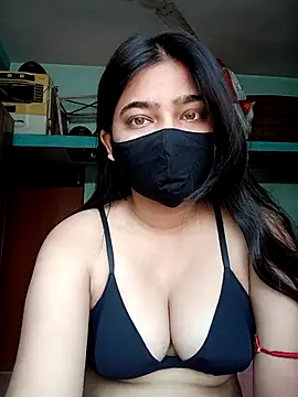 Snapshot of Snehabeauti chatting on 03-03-26, 03:56 Snehabeauti online show from 03-03-26, 03:56