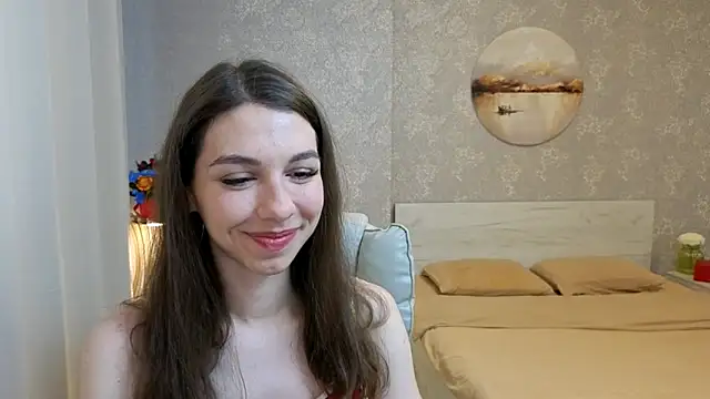 Snapshot of KellyShines chatting on 05-20-26, 02:12 KellyShines online show from 05-20-26, 02:12