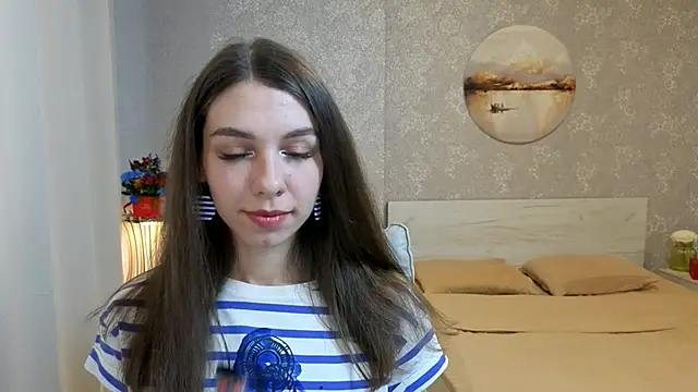 Snapshot of KellyShines chatting on 05-23-26, 03:16 KellyShines online show from 05-23-26, 03:16