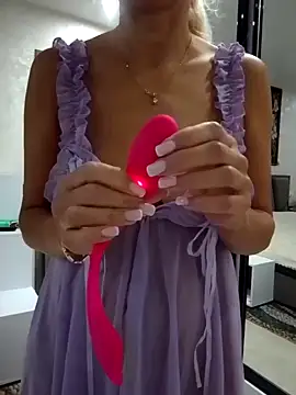 KissMiSveet online show from 10-08-25, 07:06