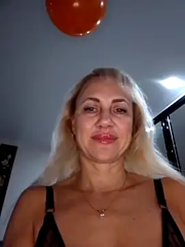 KissMiSveet online show from 11-07-25, 07:03