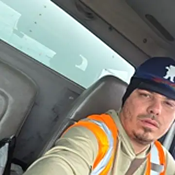 luis97fer online show from 05-05-26, 10:29
