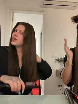 Snapshot of sash87350 chatting on 03-13-26, 08:37 sash87350 online show from 03-13-26, 08:37