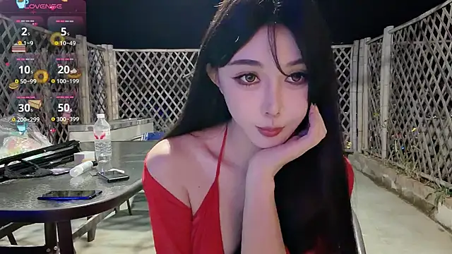 Snapshot of za-02605 chatting on 09-28-25, 11:37 za-02605 online show from 09-28-25, 11:37