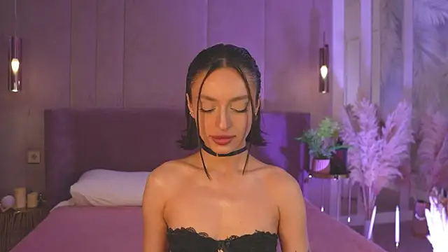 AdoraCortes online show from 04-22-26, 05:10