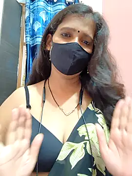 Snapshot of Sonalihot_ chatting on 10-01-25, 08:20 Sonalihot  online show from 10-01-25, 08:20