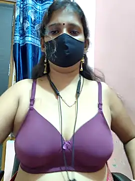 Snapshot of Sonalihot_ chatting on 10-02-25, 05:31 Sonalihot  online show from 10-02-25, 05:31