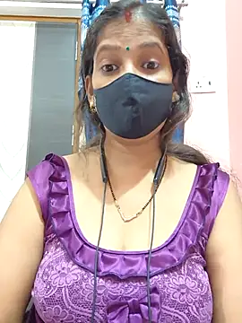 Snapshot of Sonalihot_ chatting on 10-04-25, 05:38 Sonalihot  online show from 10-04-25, 05:38