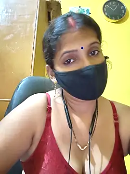 Snapshot of Sonalihot_ chatting on 10-24-25, 07:21 Sonalihot  online show from 10-24-25, 07:21