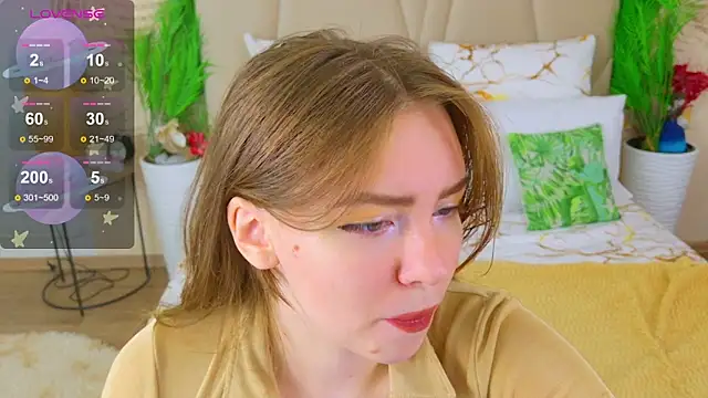 Snapshot of Moon__Bunny chatting on 09-29-25, 04:34 Moon Bunny online show from 09-29-25, 04:34