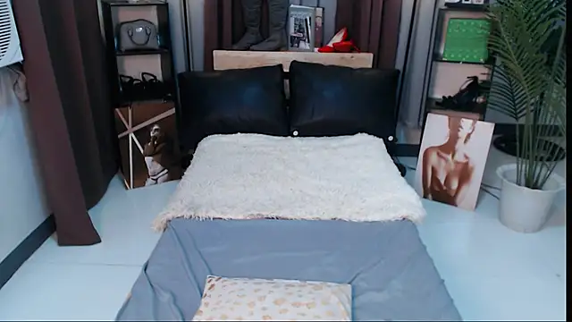 NaughtyAngelaYsobelle69 online show from 09-29-25, 10:36