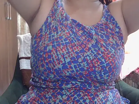 Snapshot of Roxy_sweety_ chatting on 10-08-25, 05:16 Roxy sweety  online show from 10-08-25, 05:16