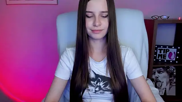 LuxMaya online show from 04-23-26, 12:29