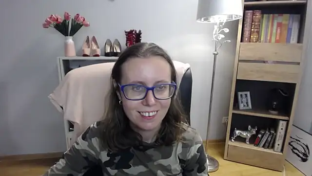 sweetxLizzy online show from 11-14-25, 05:39