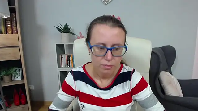 sweetxLizzy online show from 07-06-26, 04:31