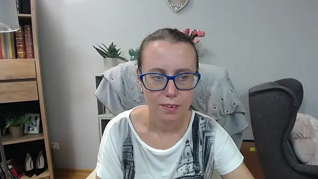 sweetxLizzy online show from 07-28-26, 04:19