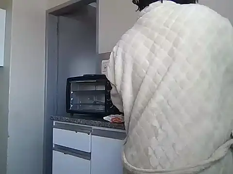 Snapshot of Sexybigassxx40 chatting on 10-07-25, 07:49 Sexybigassxx40 online show from 10-07-25, 07:49