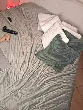 milfevapeccato online show from 09-10-25, 02:39