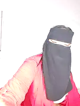 Snapshot of Lavanarabica chatting on 10-11-25, 08:29 Lavanarabica online show from 10-11-25, 08:29