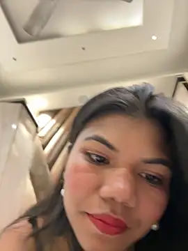 lily 5911 online show from 10-12-25, 06:07