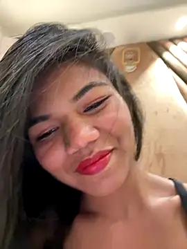 lily 5911 online show from 10-17-25, 12:41