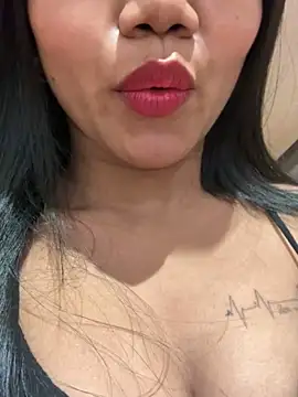 lily 5911 online show from 11-11-25, 11:27