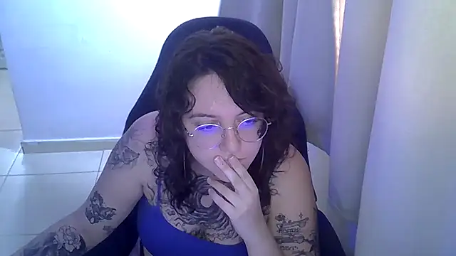 Blue Liz online show from 10-09-25, 05:22