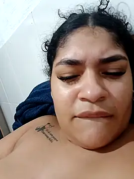 Snapshot of euseila98 chatting on 12-17-25, 01:55 euseila98 online show from 12-17-25, 01:55