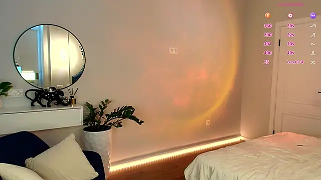 Katherinepinke online show from 11-28-25, 10:40