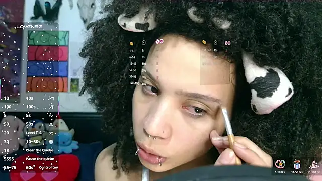 Snapshot of bettyboo2801 chatting on 06-10-26, 04:01 bettyboo2801 online show from 06-10-26, 04:01