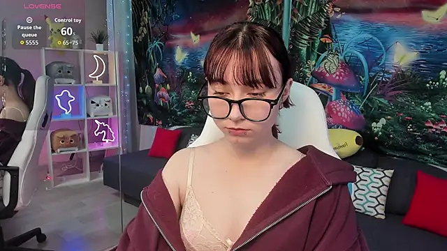 ClaraParks online show from 11-09-25, 06:50