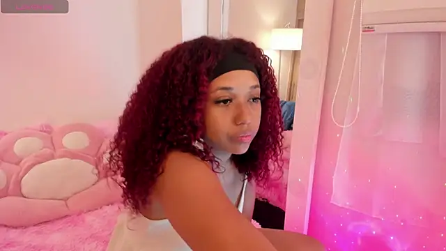  Zahara  online show from 12-15-25, 10:58