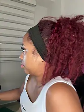  Zahara  online show from 02-18-26, 11:55